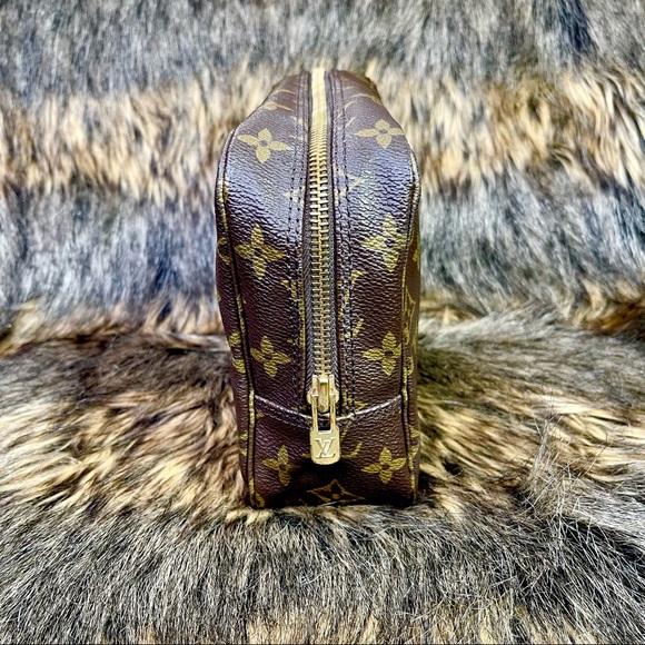 Louis Vuitton Vintage Monogram Canvas Trousse Toilette 23 Cosmetic Bag - Picture 3 of 12